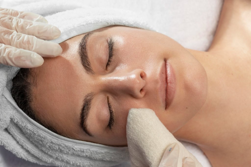Circadia Mandeliclear Mask